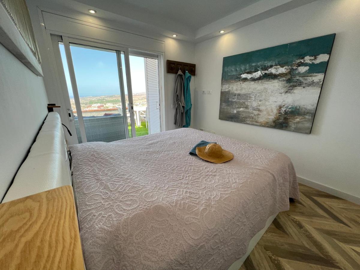2 Bedroom Apartment With Breathtaking View Of The Sea - Sunset Адехе Екстер'єр фото